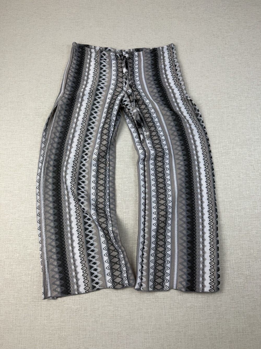 Southwestern Print Knit Flare Pants Women’s Small Gray Black Boho Pull On